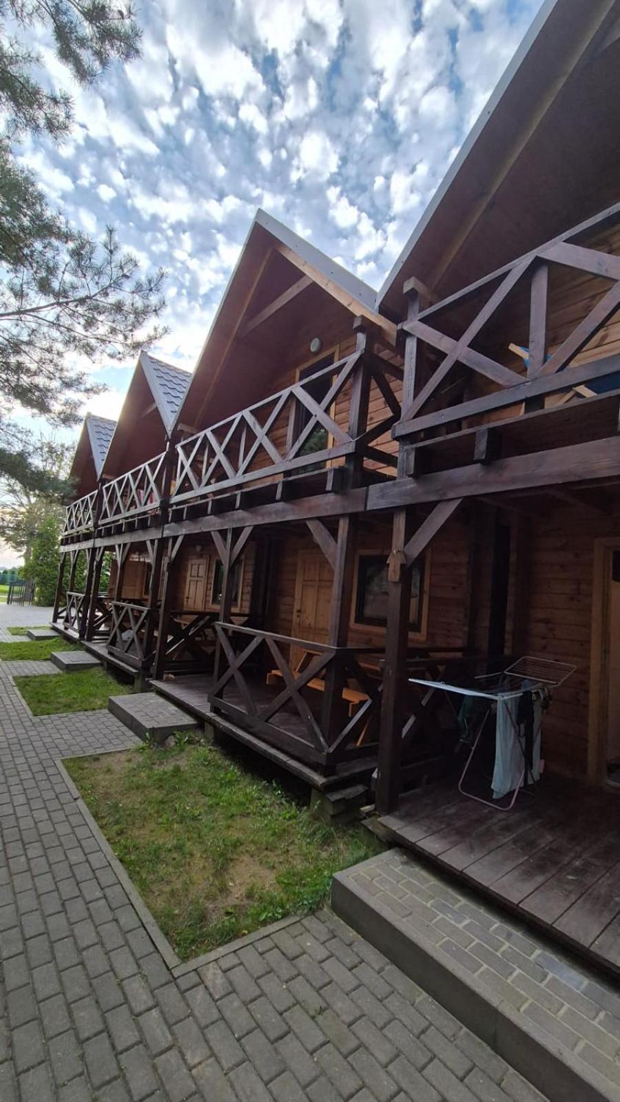 Ustronne Domki 尤斯托尼莫斯基 外观 照片